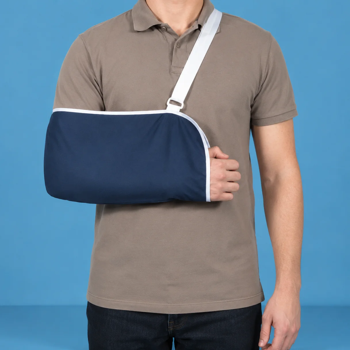 Cabestrillo ajustable para soporte del brazo y antebrazo